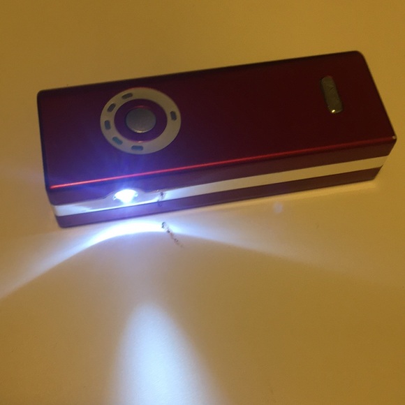 tumi mobile power pack